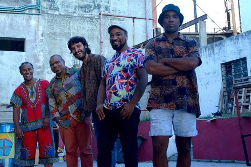 Members of Suena Candombe standing together outdoors